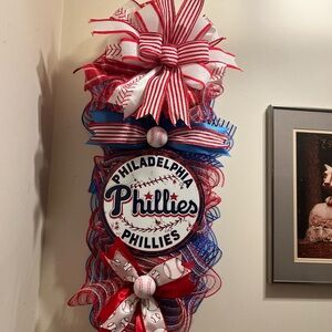 Philadelphia Phillies Decorative Wreath